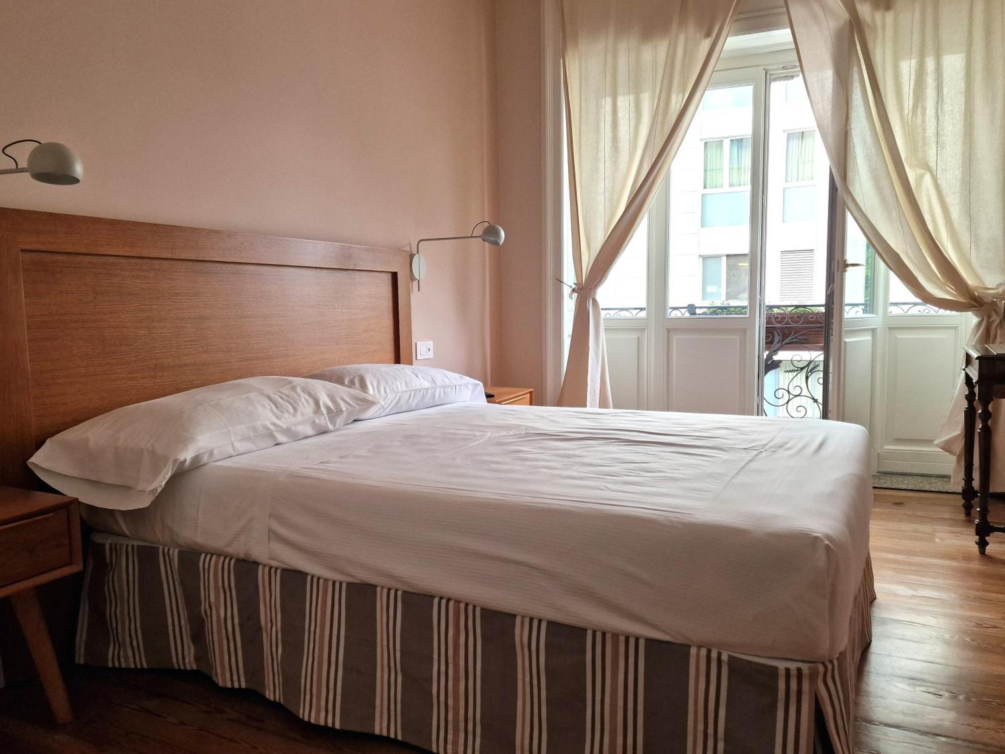 B&B Residenza Cavour Como Exterior foto