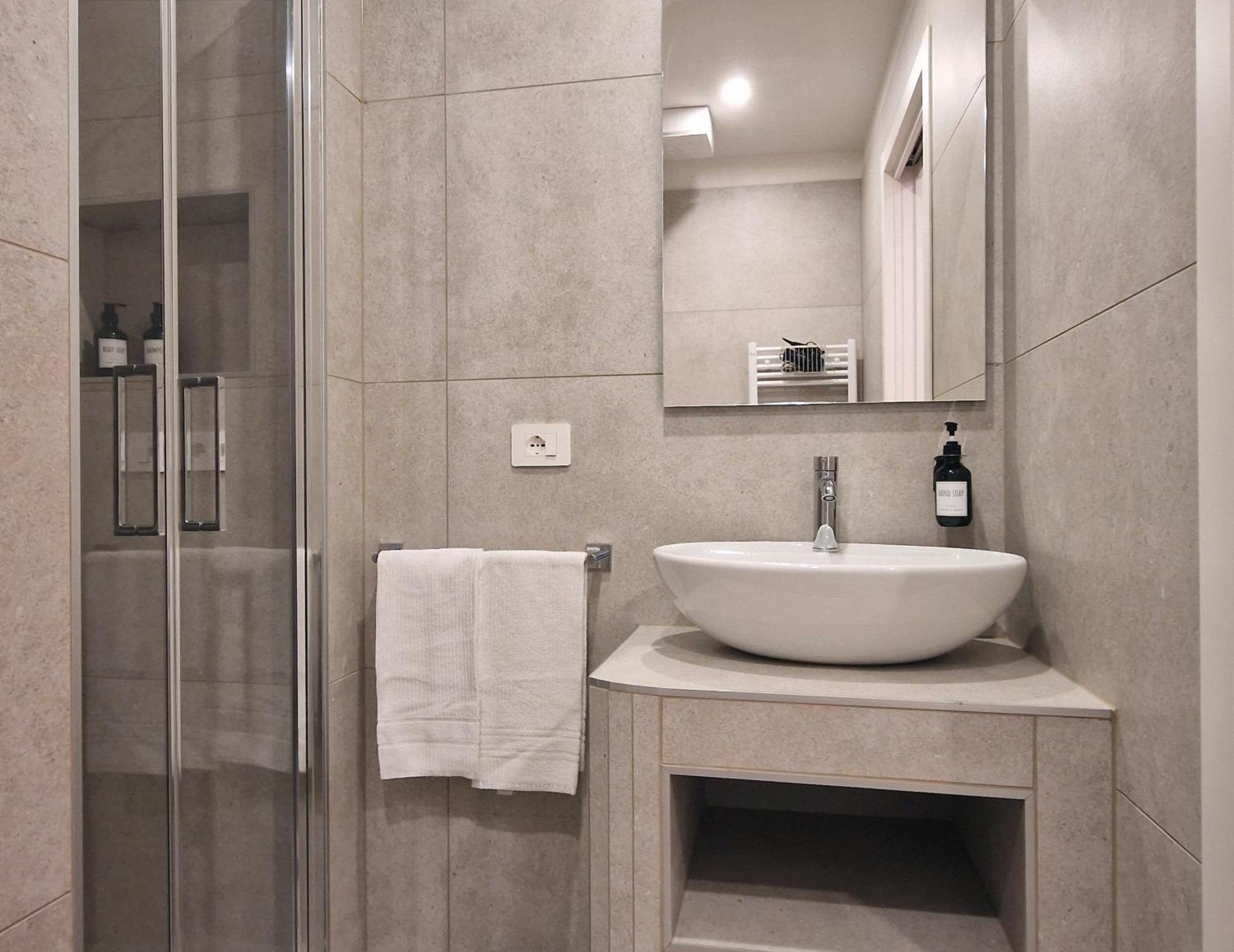 B&B Residenza Cavour Como Exterior foto